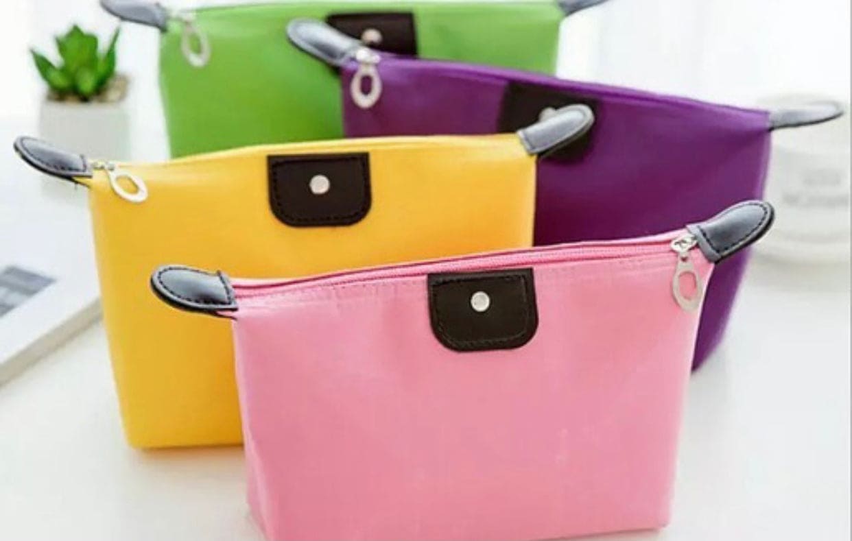 Portable Cosmetic Bag For Women, Colorful Waterproof New Travel Dumpling Storage Bag, Mini Cute Toiletry Bag, Tote Bag Purses, Mini Travel Cosmetic Pouch Portable Cosmetic Bag For Women, Colorful Waterproof New Travel Dumpling Storage Bag, Mini Cute Toiletry Bag, Tote Bag Purses, Mini Travel Cosmetic Pouch